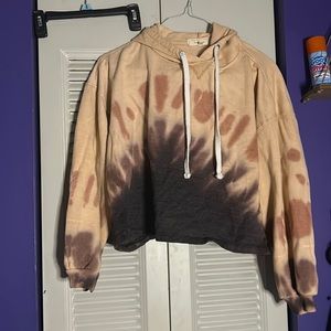 Pink ombré sweatshirt crop top